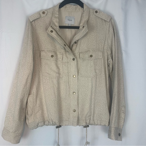 Rails Collins White Mini Chetah jacket size medium - Picture 2 of 9